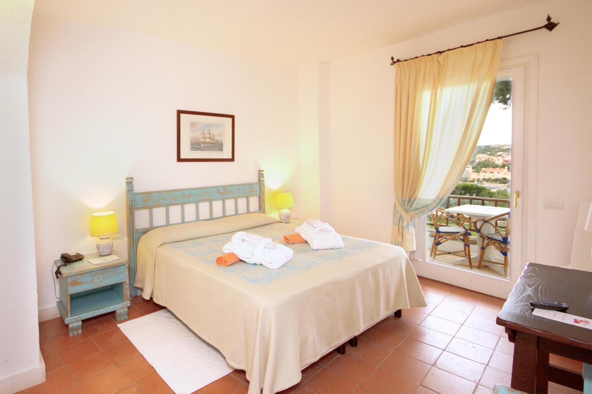Hotel Luci Di La Muntagna Porto Cervo Habitación foto